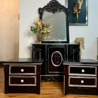 سرویس خواب ( نو) نقاشی کار دست مشکی زرشکی|تخت و سرویس خواب|تهران, زعفرانیه|دیوار