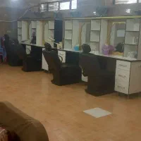 فروش وسایل آرایشگاه زنانه