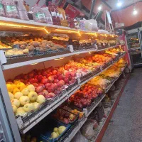 دکور مغازه میوه فروشی