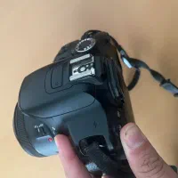 ۶۵۰ دی کانن لنز ۵۰|دوربین عکاسی و فیلم‌برداری|رشت, سعدی (تختی)|دیوار