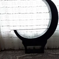 زیر تلوزیونی حلالی در حد آک