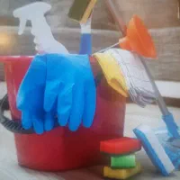 نیرو خدماتی خانم