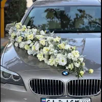 تشریفات گل آرایی و بادکنک ماشین عروس