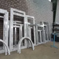 ساخت انواع درب پنجره های دوجداره upvc و توری پلیسه