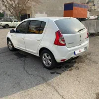 ساندرو اتومات ۹۵ بدون رنگ خیلی سالم|خودرو سواری و وانت|تهران, دهکده المپیک|دیوار