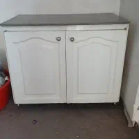 دو تا کابینت   یک متری و۴۰ سانت