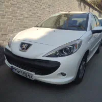 207 اتومات مدل 1403 سفید|خودرو سواری و وانت|تهران, شهرک آسمان|دیوار