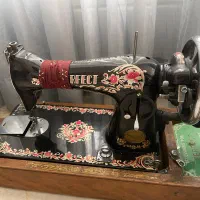 چرخ خیاطی قدیمی