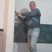 کاشی وسرامیک کاری با ۲۰ سال سابقه