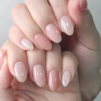 کاشت تخصصی ناخن|خدمات آرایشگری و زیبایی|قائمشهر, |دیوار