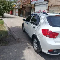 با سلام ماشین در حد بی رنگ و بی خط خش