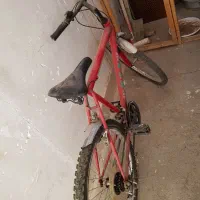 دوچرخه جنس‌محکم‌قدیمی