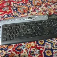 کیبورد برند Genius ژنیوس. کاملا سالم و تمیز.|قطعات و لوازم جانبی رایانه|مشهد, هنرور|دیوار