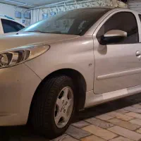 پژو 207 پاناروما نقره ای مدل اسفند 1401 کم کارکرد