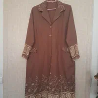 تعدادی لباس بچگانه و زنانه