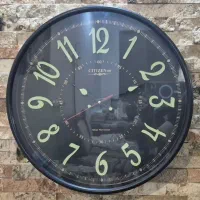 حراج ساعت دیواری در سایز مختلف|ساعت دیواری و تزئینی|تهران, منیریه|دیوار