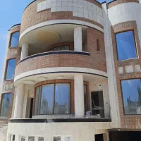 تولید کننده انواع درب و پنجره دوجداره و شیشه