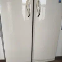 یخچان دوقلوی نیکسان