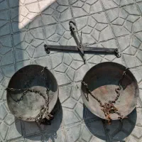 ترازوی قدیمی عتیقه