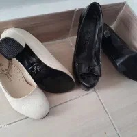 کفش مجلسی|کیف، کفش، کمربند|زرندیه, |دیوار