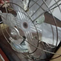 پنکه USA  پر قدرت دارای گردونه