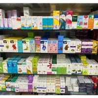 نسخه پیچ و فروشنده آرایشی