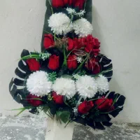 گل مصنوعی