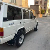 نیسان پاترول 4 در 6 سیلندر، مدل ۱۳۷۲|خودرو سواری و وانت|شهرکرد, |دیوار