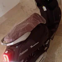 موتور سیکلت بنلی وسپا