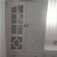 تخت وکمدنوزادونوجوان
