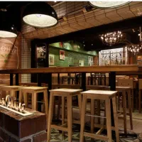 60متر مغازه /همکف/فضای چیدمان/مناسب تمامی مشاغل