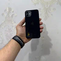 اپل iPhone 12 با حافظهٔ ۱۲۸ گیگابایت