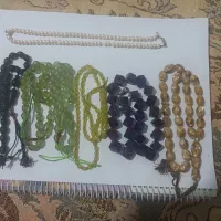 تعدادی تسبیح سندلوس و شاه مقصود|بدلیجات|کرج, حیدرآباد|دیوار