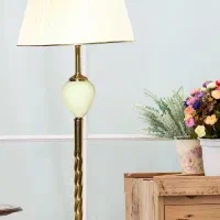 پخش کننده اباژور ایستاده با کلاهک