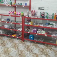 ویترین شیشه ای