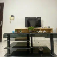 میز تلوزیون شیشه ای