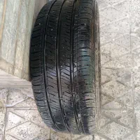 1عدد لاستیک مزدا3 و یک جفت چراغ پژو پارس