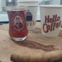 لیوان چای دار و دمنوش آویشن