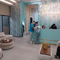 خدمات پذیرایی خانم