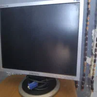 مانیتور کامپیوتر