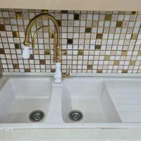 سینک گرانیتی سفید و شیر آشپزخانه