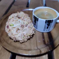 فنجان قهوه‌ با طرح چوقابختیاری