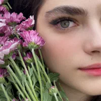 ارائه انواع خدمات اکستنشن مژه