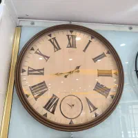 شهر آینه و ساعت