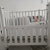 گهواره متحرک|تخت و صندلی بچه|گرمدره, |دیوار