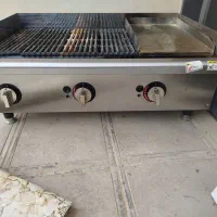 گریل ذغالی میکس و میز و صندلی کافه