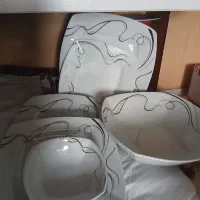 سرویس چینی ۱۲ نفره