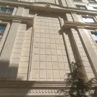 آپارتمان ۱۳۵ متری خیابان پرستار شهرک پاسداران