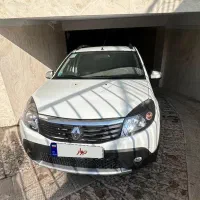 ساندرو استپ وی