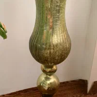 گلدان طلایی